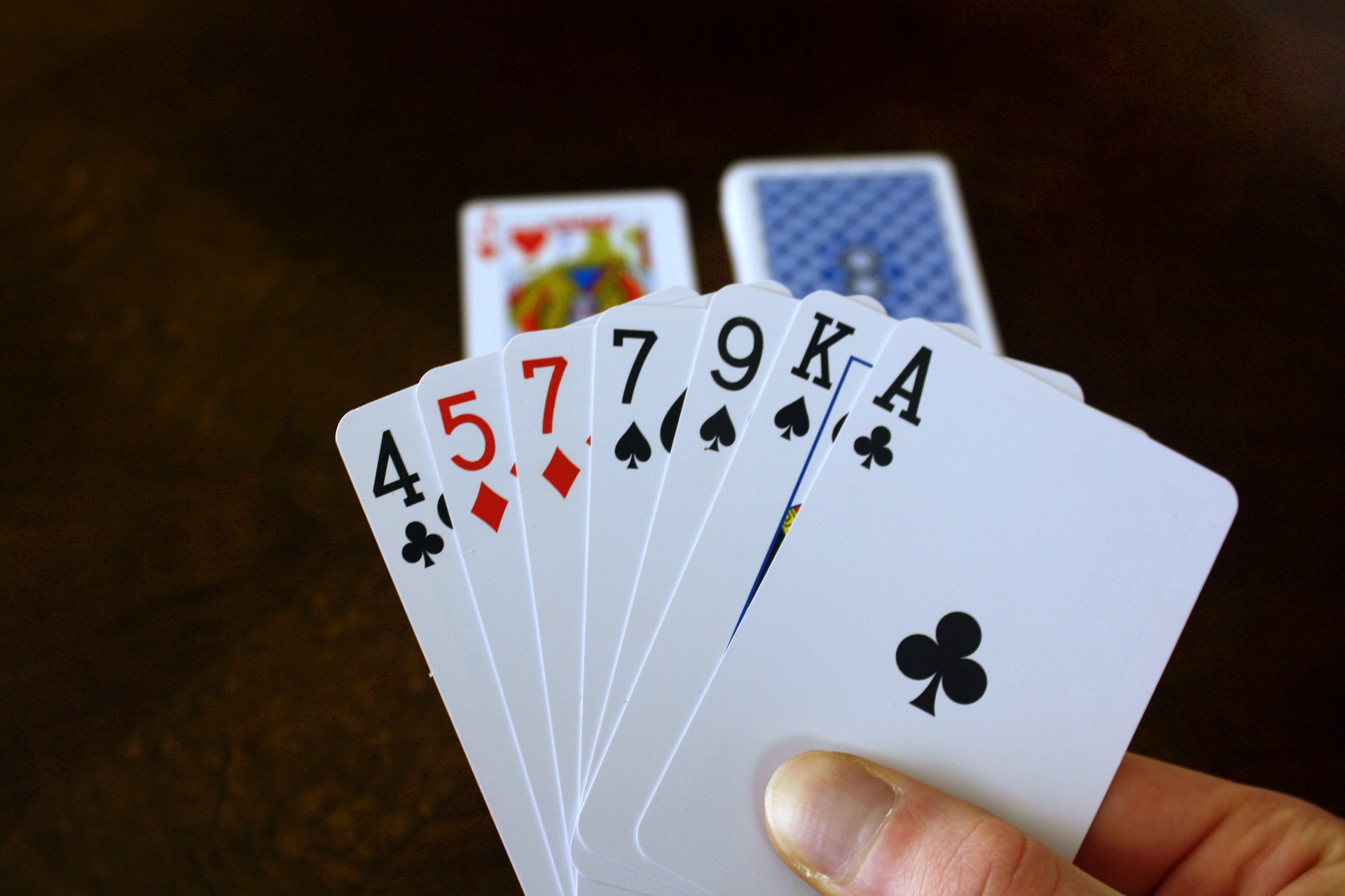 How To Play Rummy With friends Online?